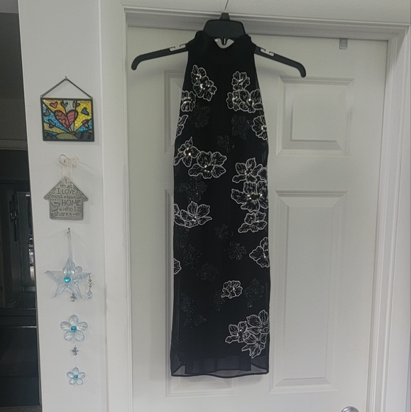 White house black market dress - Picture 7 of 7